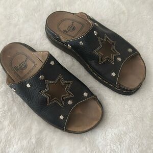 ❌SOLD❌ VINTAGE Doc Marten Sandals